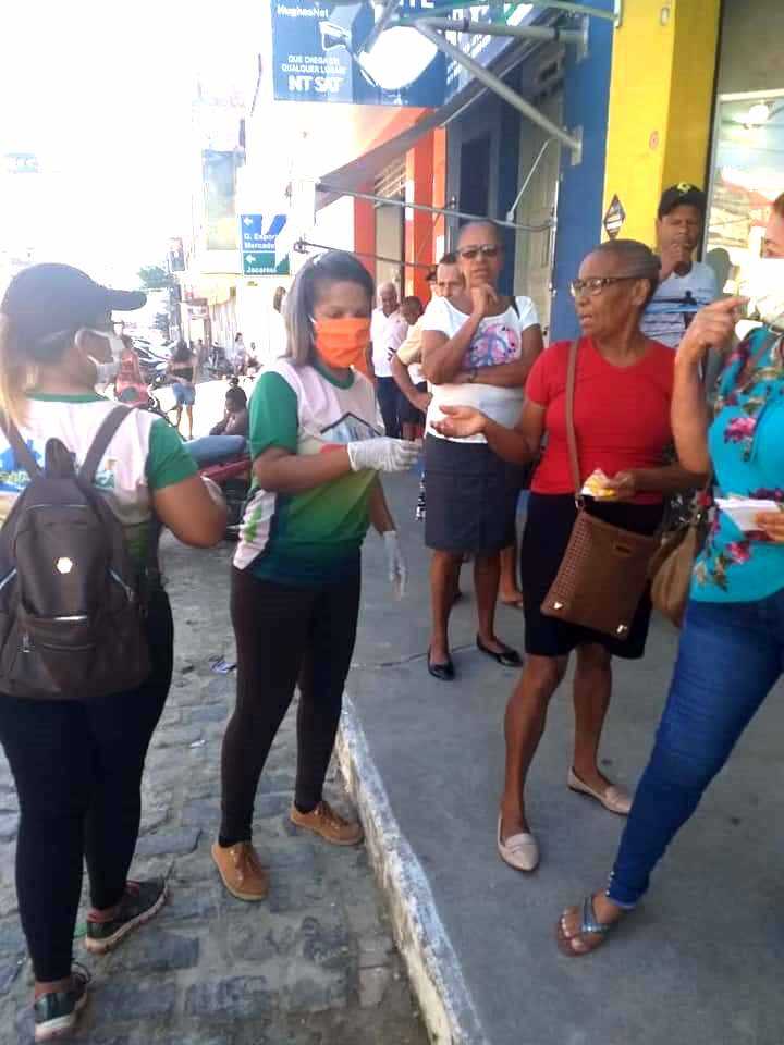 Camacã: Secretaria de Assistência Social confecciona mais máscaras para doações